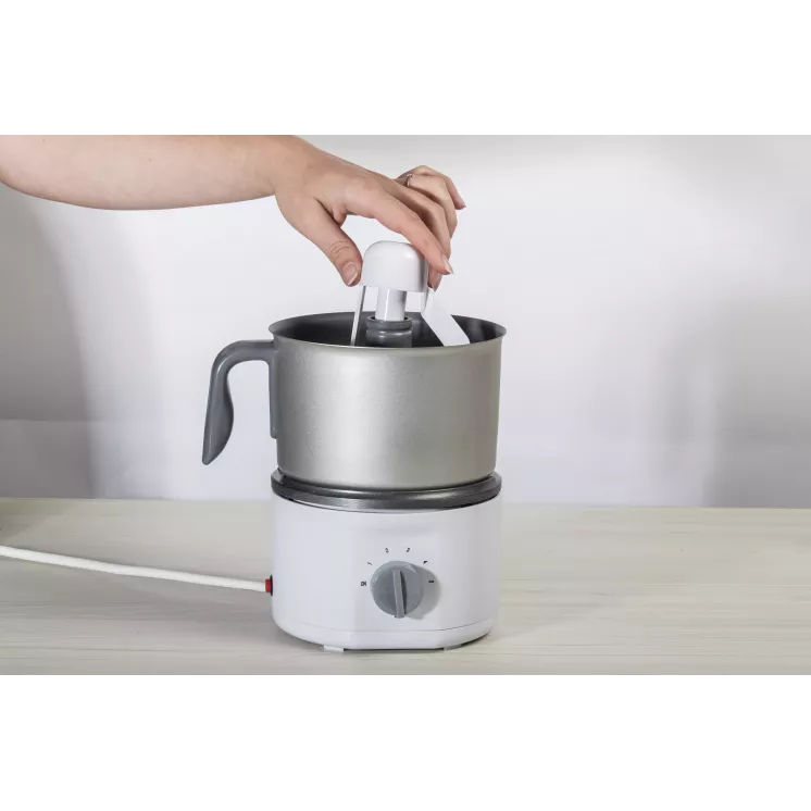 SAUCIER ELECTRIQUE AVEC LIVRE DE 47 RECETTES